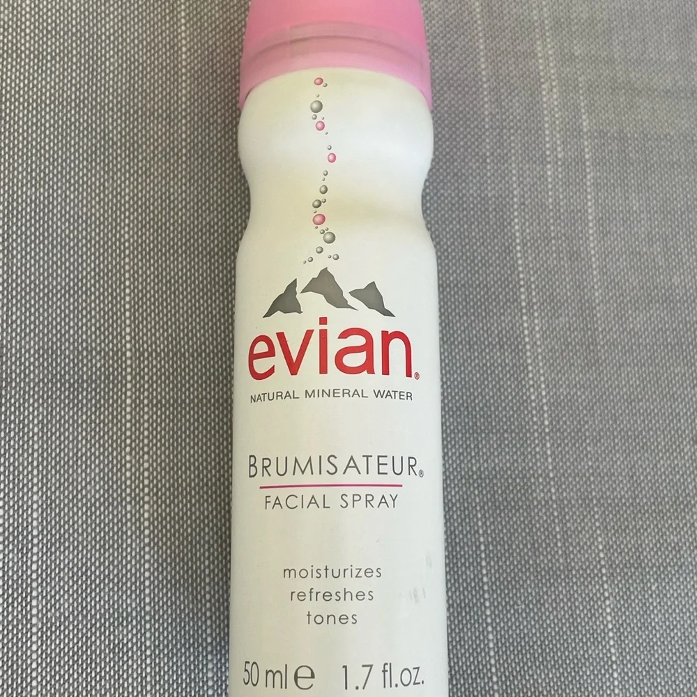 Evian Moisturizing Facial Spray - 1.7 fl oz